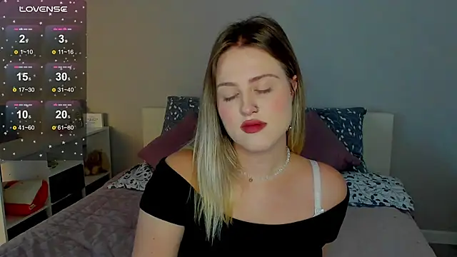  Sarah Soul  online show from 09.09.25