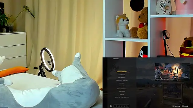 Snapshot of callmetori chatting on 12.22.24 callmetori online show from 12.22.24