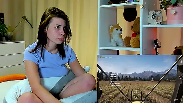 Snapshot of callmetori chatting on 12.22.24 callmetori online show from 12.22.24