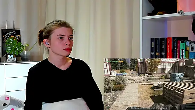 Snapshot of callmetori chatting on 12.29.24 callmetori online show from 12.29.24