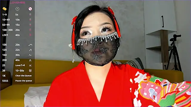 Xiao Mei  online show from 11.03.25