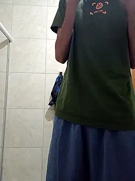 Snapshot of Joaozynx69 chatting on 10.28.25 Joaozynx69 online show from 10.28.25