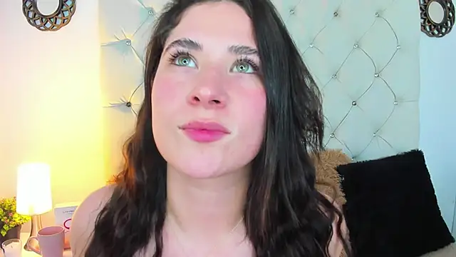 ValeryLovee online show from 12.26.24