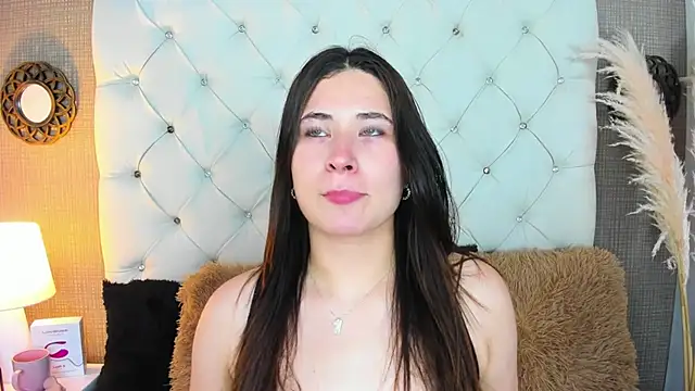 ValeryLovee online show from 02.20.25