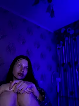 Snapshot of Starry_Siren chatting on 12.02.24 Starry Siren online show from 12.02.24