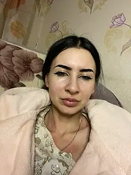 Snapshot of Starry_Siren chatting on 12.21.24 Starry Siren online show from 12.21.24