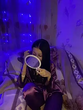 Snapshot of Starry_Siren chatting on 01.27.25 Starry Siren online show from 01.27.25