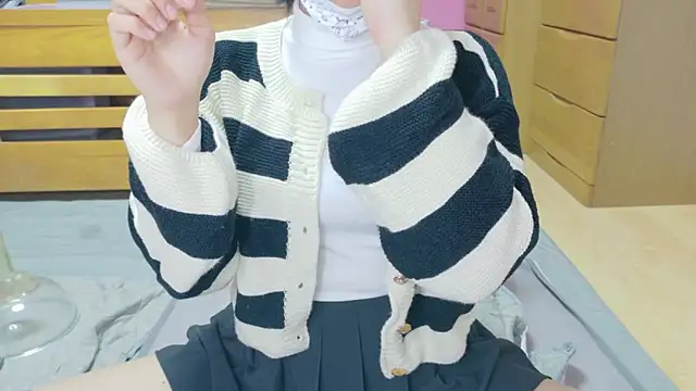 Snapshot of _usya_2525 chatting on 03.07.25 usya 2525 online show from 03.07.25