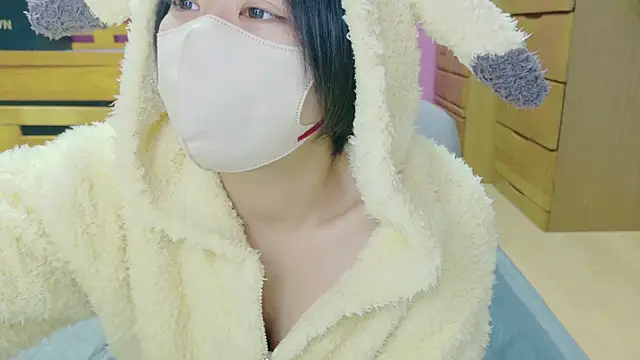 Snapshot of _usya_2525 chatting on 03.17.25 usya 2525 online show from 03.17.25