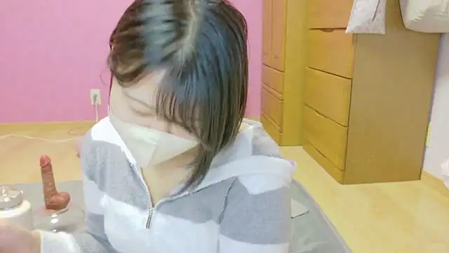 Snapshot of _usya_2525 chatting on 09.14.25 usya 2525 online show from 09.14.25