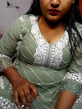 Ayesha mahi online show from 03.12.25