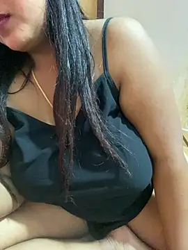 Ayesha mahi online show from 03.22.25