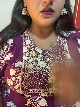 Ayesha mahi online show from 10.29.25