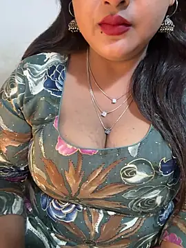 Ayesha mahi online show from 12.15.25