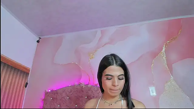 Daisy  rose online show from 09.15.25