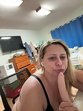 Hotslut187 online show from 04.01.26