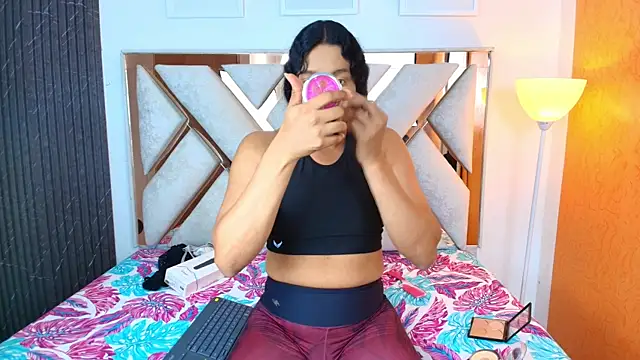 Snapshot of Alison_Chan_ chatting on 10.10.25 Alison Chan online show from 10.10.25