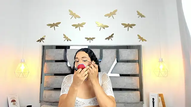 Snapshot of Alison_Chan_ chatting on 01.15.26 Alison Chan online show from 01.15.26