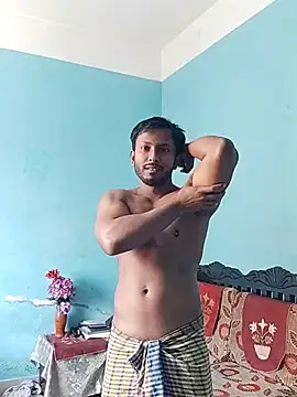 Snapshot of HunkyAriyan chatting on 02.20.25 HunkyAriyan online show from 02.20.25