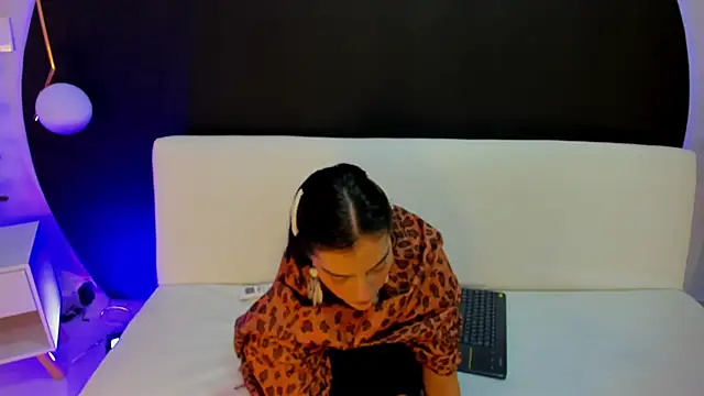 Snapshot of Ada_Monroe10 chatting on 02.11.26 Ada Monroe10 online show from 02.11.26