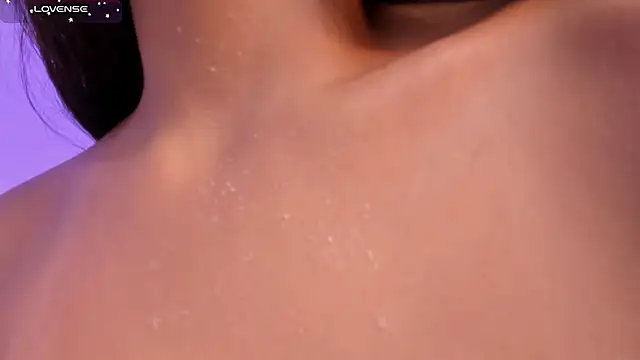 Snapshot of tifanyhills_ chatting on 12.11.24 tifanyhills online show from 12.11.24