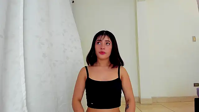 Snapshot of RileySkye chatting on 12.09.24 RileySkye online show from 12.09.24