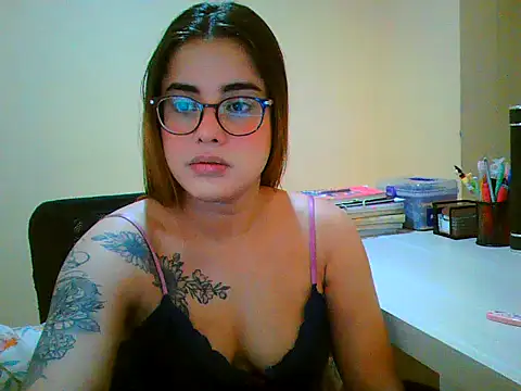 maliamiller online show from 11.07.25