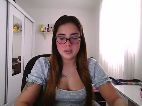 maliamiller online show from 06.12.26