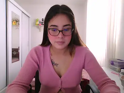 maliamiller online show from 07.11.26