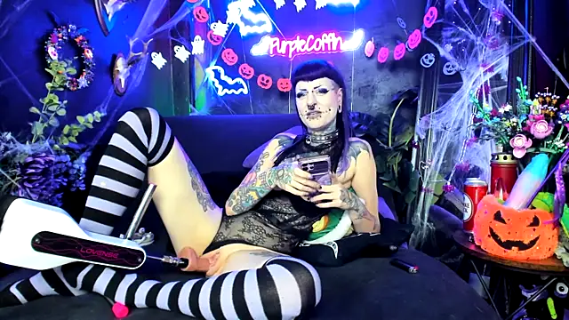 Purple Coffin666 online show from 11.19.25