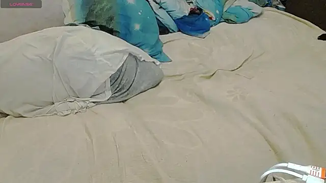 lisa Black00 online show from 11.18.25