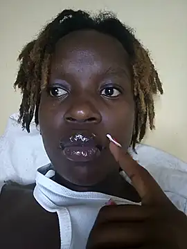 Juicylittle slute online show from 10.26.25