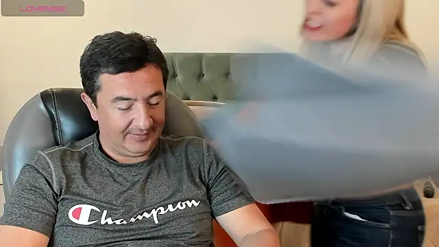 Sam and molly  online show from 01.30.25