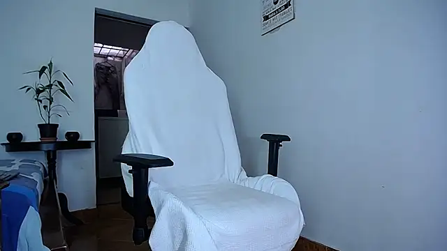 Snapshot of diamond_black00 chatting on 01.06.26 diamond black00 online show from 01.06.26