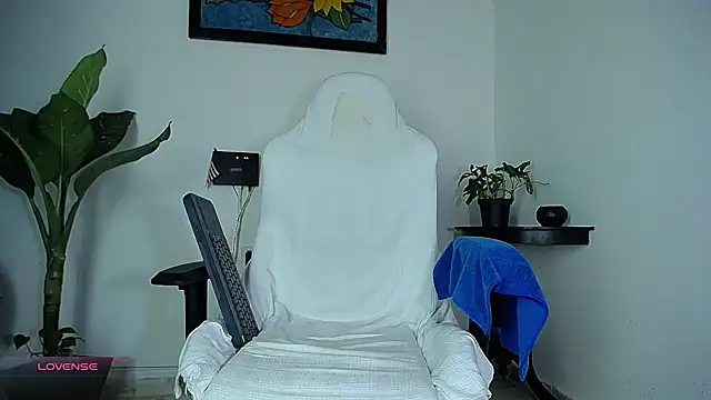 Snapshot of diamond_black00 chatting on 02.10.26 diamond black00 online show from 02.10.26