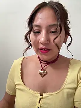 Snapshot of kittyfresita chatting on 02.02.25 kittyfresita online show from 02.02.25