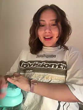 Snapshot of kittyfresita chatting on 03.01.25 kittyfresita online show from 03.01.25