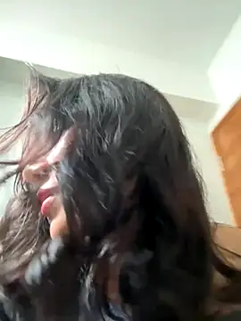 Snapshot of kittyfresita chatting on 10.05.25 kittyfresita online show from 10.05.25
