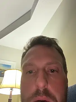 ScarletCeiling87 online show from 10.30.25