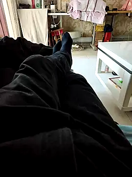 huzi518 online show from 02.24.25