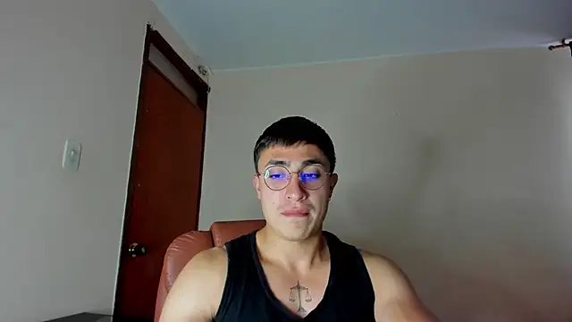 Leoknight online show from 02.04.25