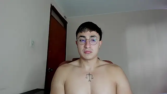 Leoknight online show from 03.11.25