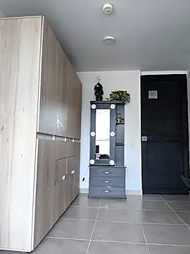 Snapshot of Kiitygirl chatting on 12.13.25 Kiitygirl online show from 12.13.25