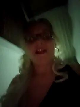 Fenix 528 online show from 11.15.25