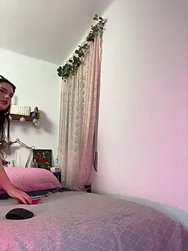 tatianaAlvarez1 online show from 12.04.25