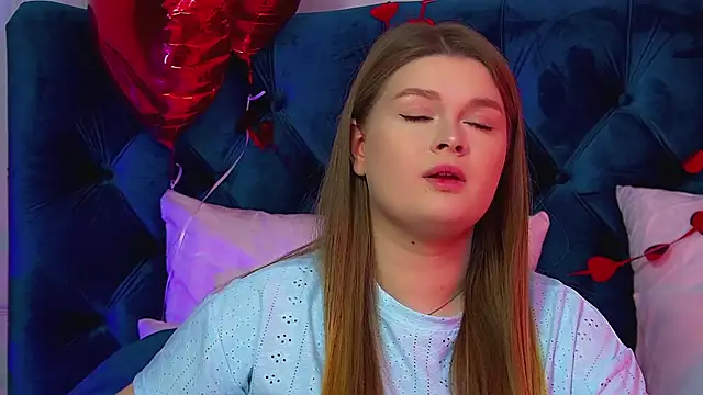 CrystalLyons online show from 02.12.26