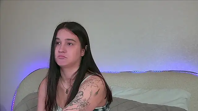 ChristinaMilton online show from 09.18.25