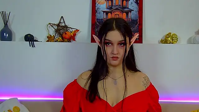 ChristinaMilton online show from 10.31.25