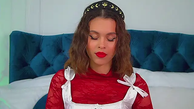 Snapshot of PollyLanders chatting on 11.27.25 PollyLanders online show from 11.27.25