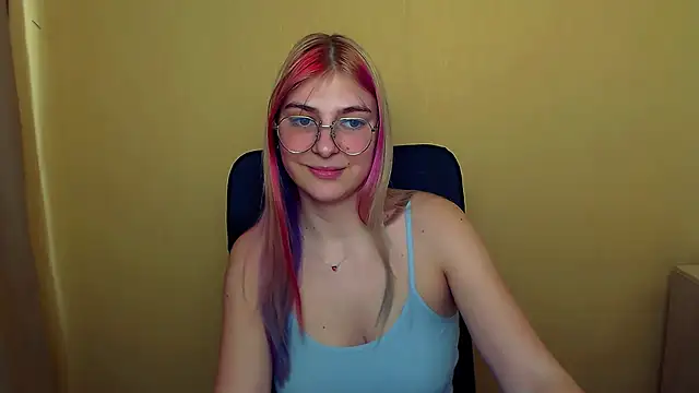 Luna Lush  online show from 03.21.25